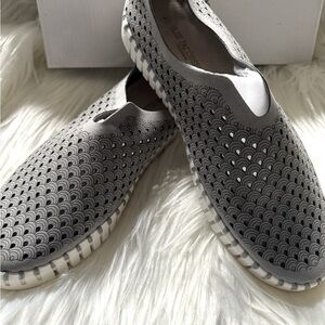 Size 40/9 Ilse Jacobsen grey tulip slip on shoe Nordstrom. Never worn, in box